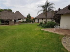 12 On Vaal Drive Guesthouse